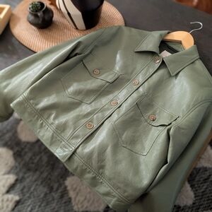 Aritzia Wilfred Cropped Jacket